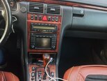 Mercedes E 240-2