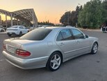 Mercedes E 240-3