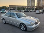 Mercedes E 240-9