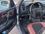 Mercedes E 240-13