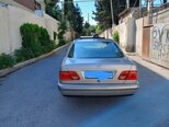 Mercedes E 230-5