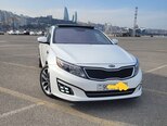 Kia Optima-1