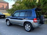 Mitsubishi Pajero io-5