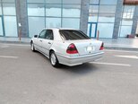Mercedes C 200-8
