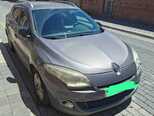 Renault Megane-11