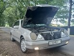 Mercedes E 200-7
