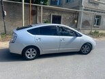 Toyota Prius-5