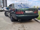 Mercedes E 230-3
