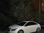 Chevrolet Cruze-12