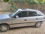 Opel Astra-2