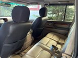 Lexus LX 470-8