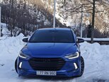 Hyundai Elantra-3