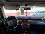 Mercedes E 240-7