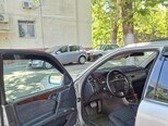 Mercedes E 240-10
