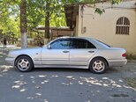 Mercedes E 240-3