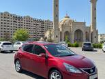 Nissan Tiida-5