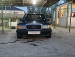 Mercedes 190-1