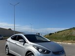Hyundai Elantra-6