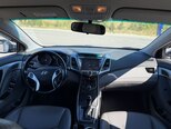 Hyundai Elantra-13