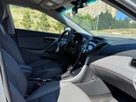Hyundai Elantra-12