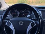 Hyundai Elantra-17