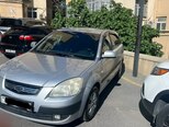 Kia Rio-4