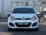 Kia Rio-1