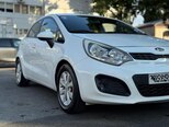 Kia Rio-7