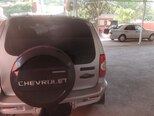 Chevrolet Niva-4