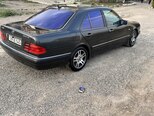 Mercedes E 200-3