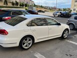 Volkswagen Passat-2