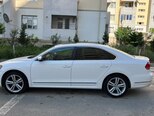 Volkswagen Passat-7