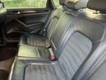 Volkswagen Passat-8