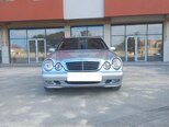 Mercedes E 220-1