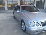 Mercedes E 220-10