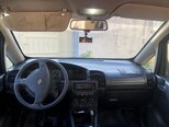 Opel Zafira-11