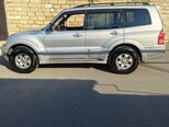 Mitsubishi Pajero-8