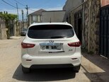 Infiniti JX35-4