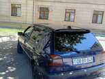 Volkswagen Golf-10