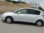 Nissan Tiida-15