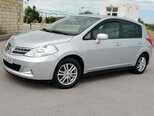 Nissan Tiida-14