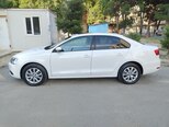 Volkswagen Jetta-4