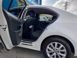 Volkswagen Jetta-7