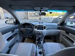 Hyundai Accent-13