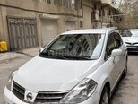 Nissan Tiida-2