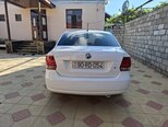 Volkswagen Polo-2