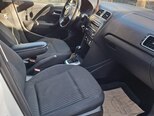 Volkswagen Polo-5