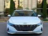 Hyundai Elantra-1