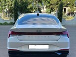 Hyundai Elantra-2