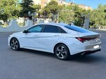 Hyundai Elantra-7